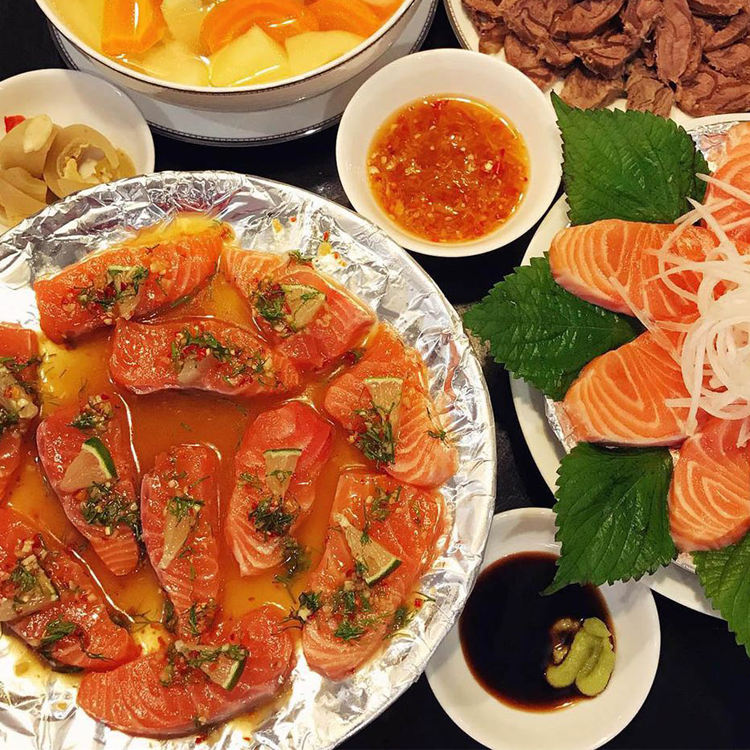 Đuôi Cá Hồi Phile Tươi